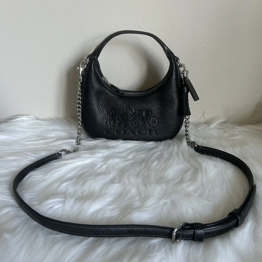 Coach Carmen Black Pebbled Leather Shoulder Bag Excellent‎